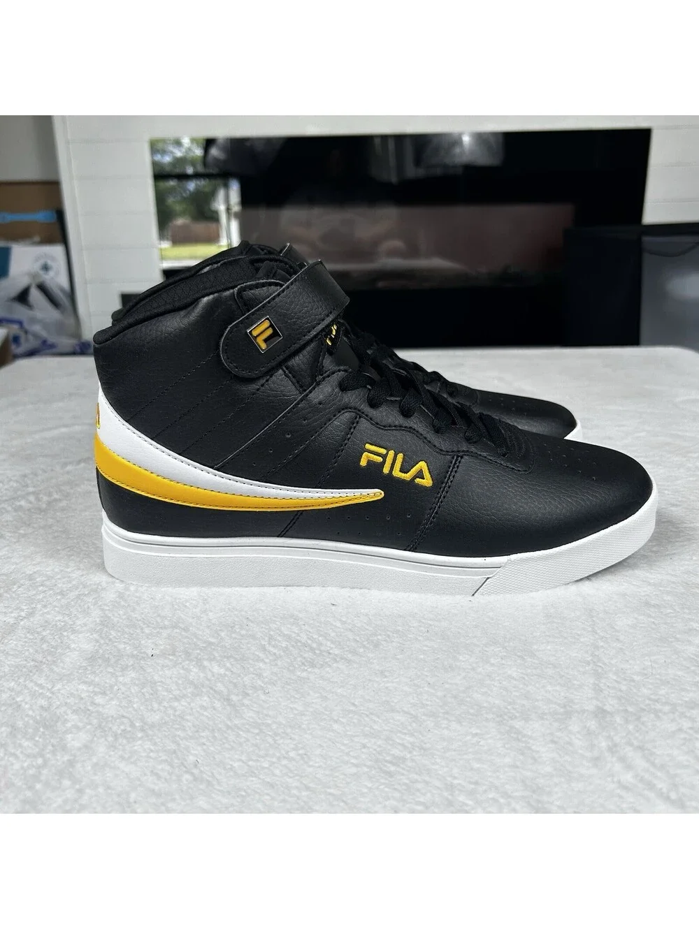 Fila vulc 13